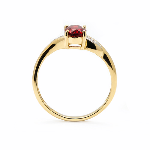 Zaveris 9 Carat yellow Gold Red Garnet And Diamond Ring