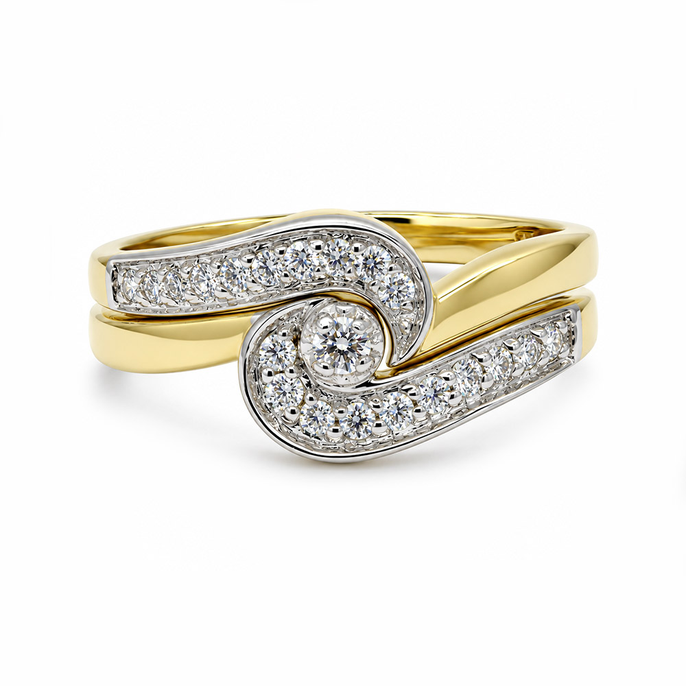 Zaveris 9 Carat Yellow Gold Cluster Diamond Bridal Set